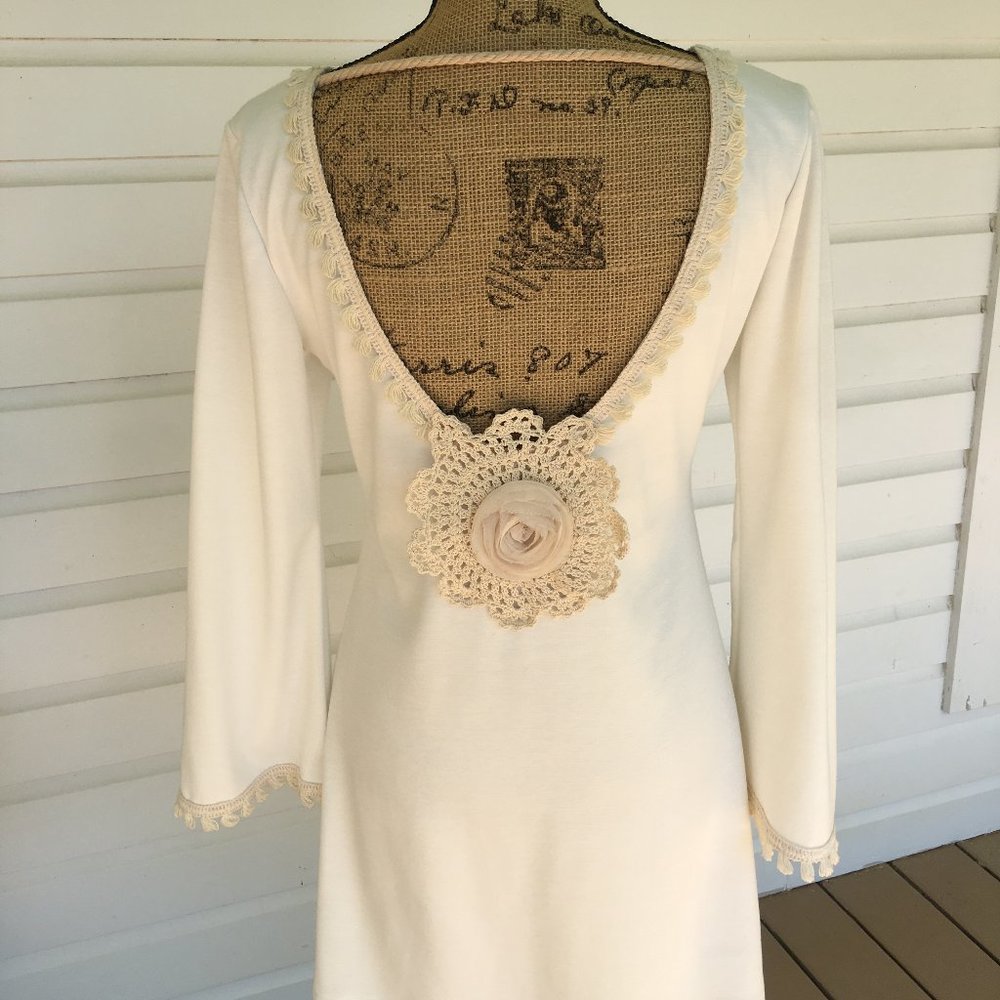 BELL SLEEVE FRINGE ROSE FLOWER CROCHET